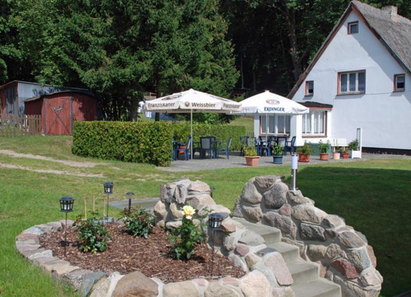 Selliner Pension Am Waldrand Sellin  Exterior foto